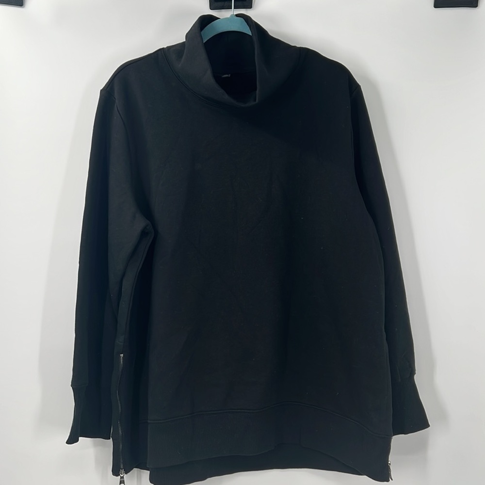 Banana republic sweatshirt, tunic with side zip